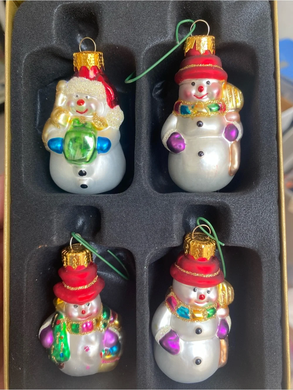 4  Glass 2.5” Unique Treasures Detailed Painted Snowman Christmas Ornament